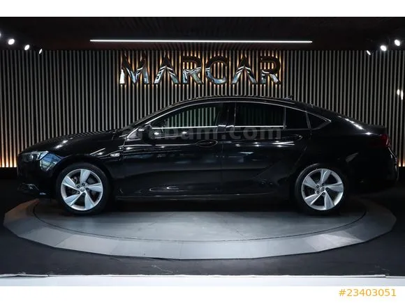 Opel Insignia 1.6 CDTI Grand Sport Design Image 4